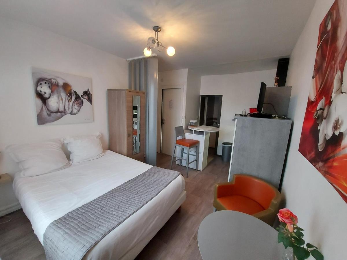 Studio De Charme, Coeur De Vichy, Quartier Calme Ngoại thất bức ảnh